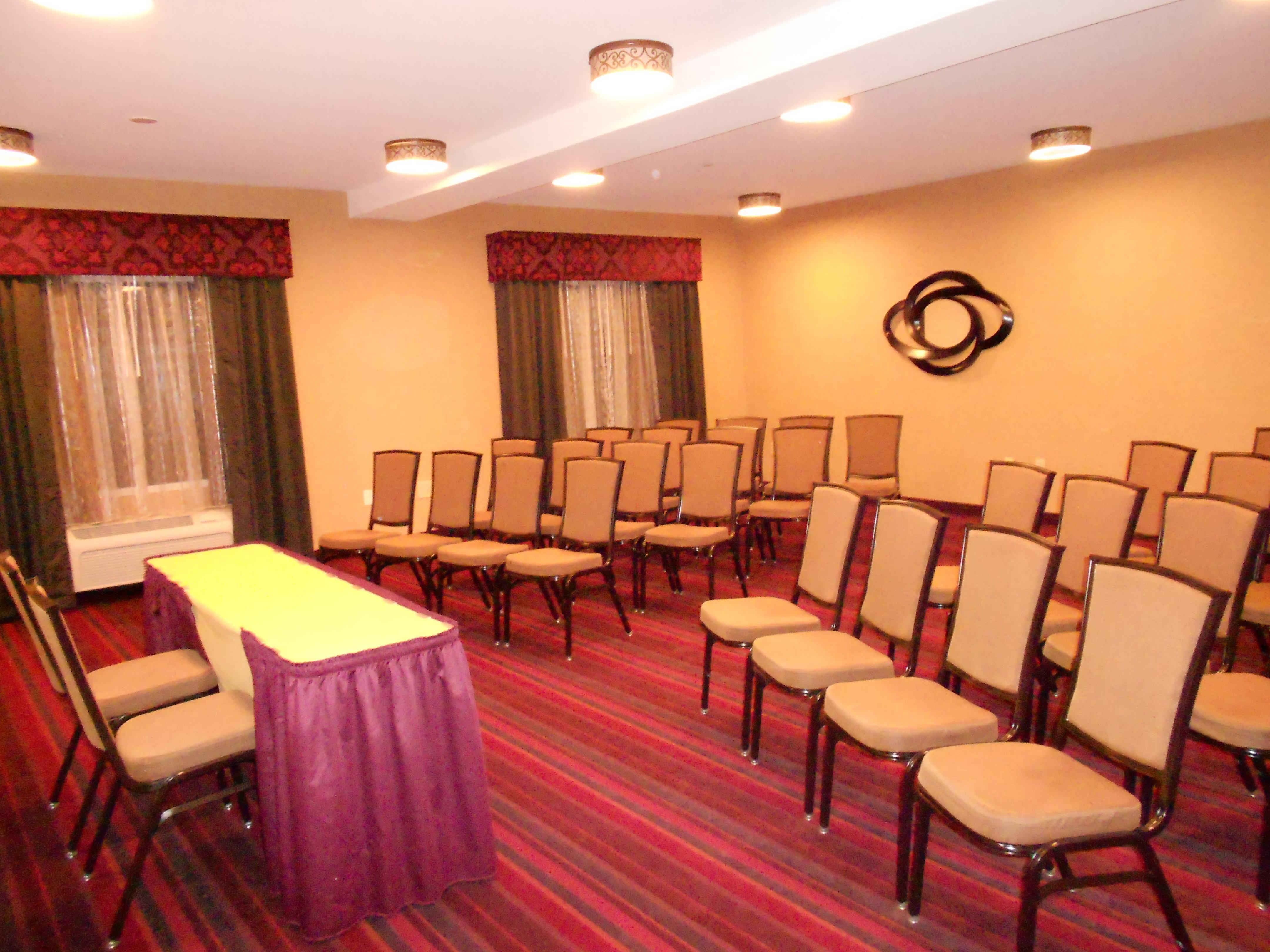 Holiday Inn Express Hotel & Suites Vineland Millville By Ihg Dış mekan fotoğraf