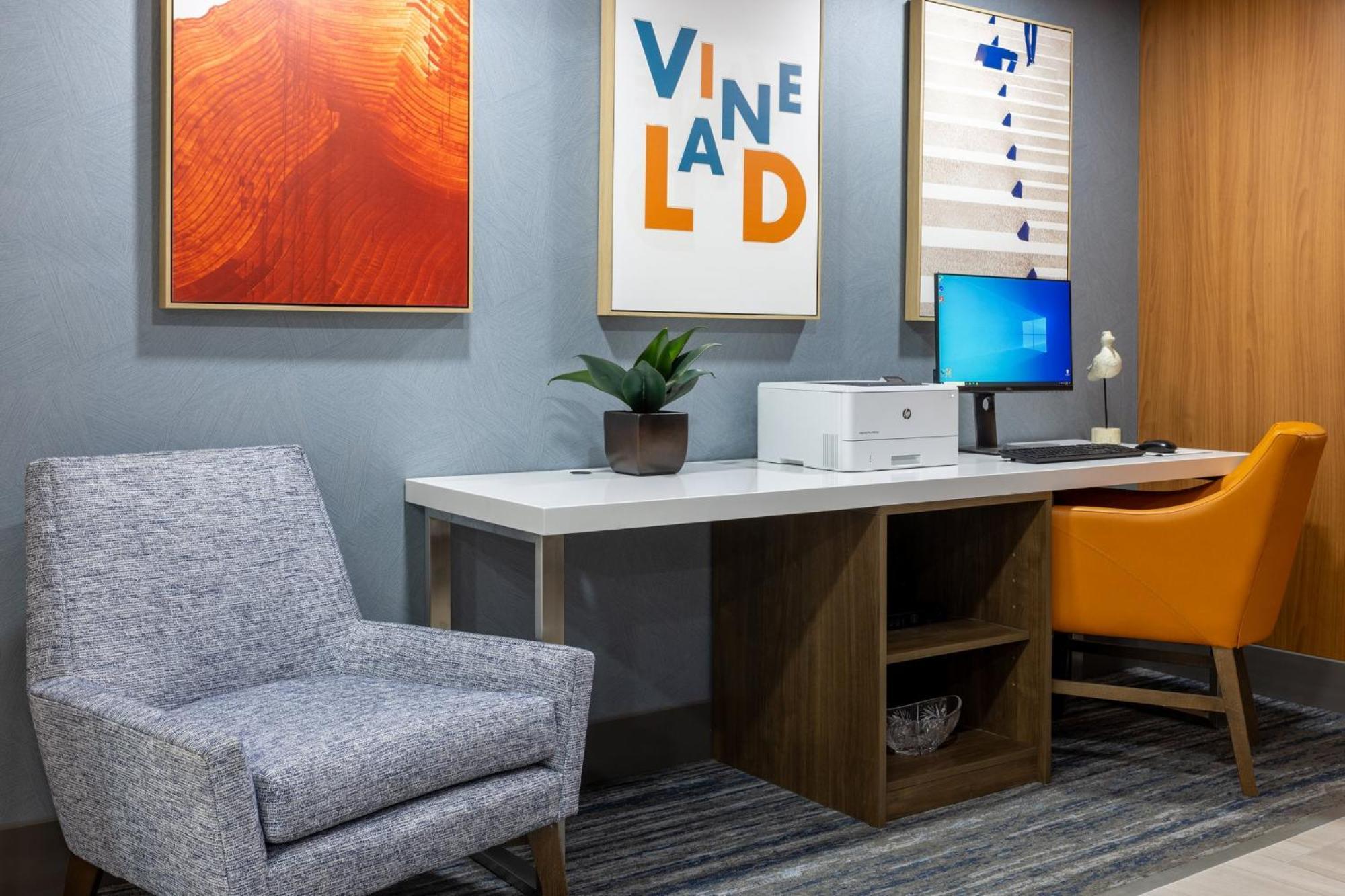 Holiday Inn Express Hotel & Suites Vineland Millville By Ihg Dış mekan fotoğraf