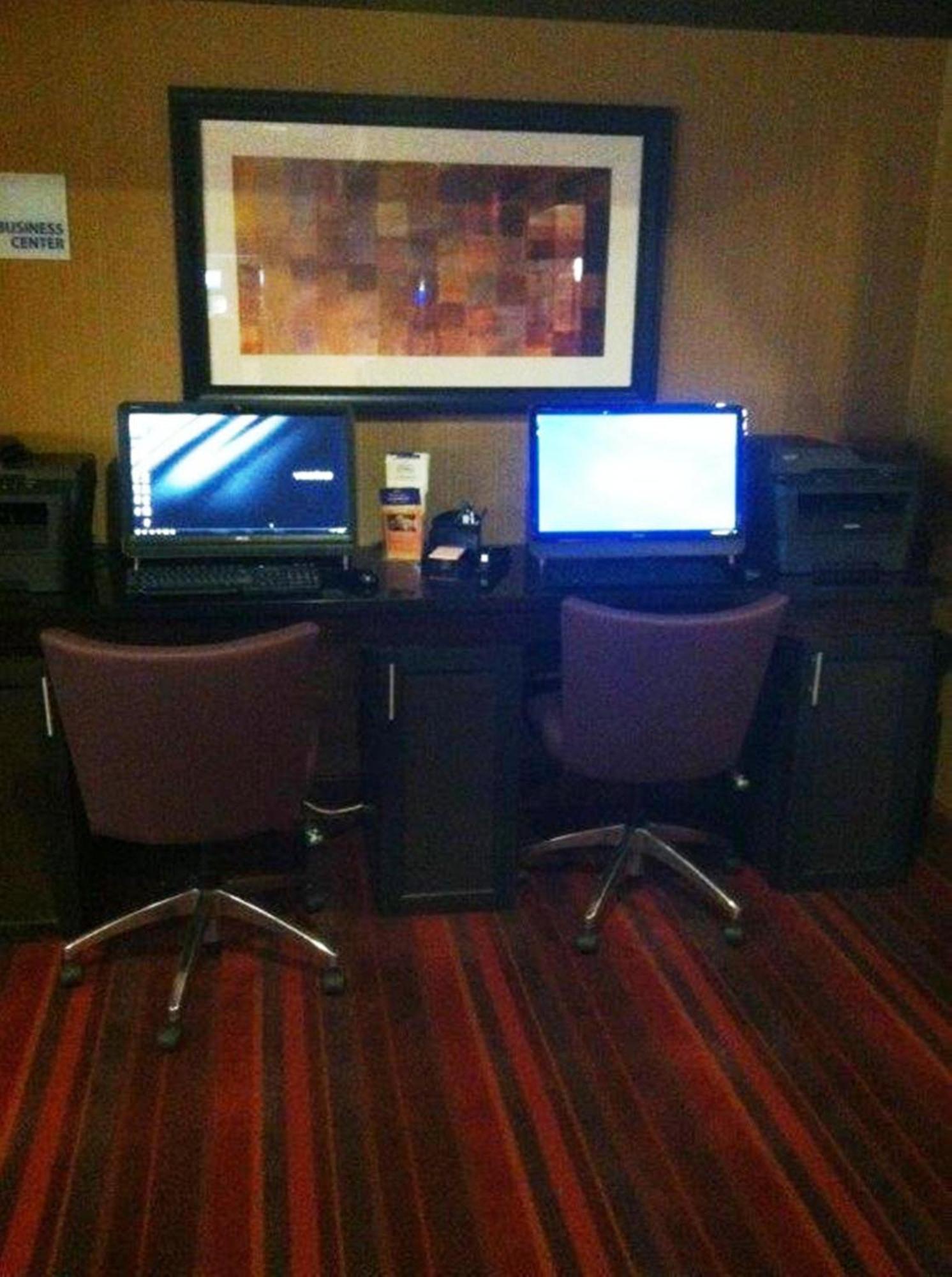 Holiday Inn Express Hotel & Suites Vineland Millville By Ihg Dış mekan fotoğraf